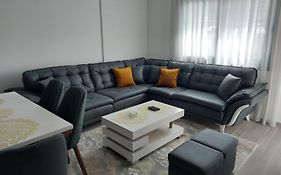 Mehmeti Apartment